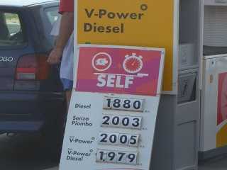 Foto: petrol price Italy, © Stefan Radner Fuel prices Italy