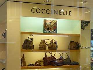 Foto: Coccinelle Outlet, © Stefan Radner Coccinelle Outlet italien