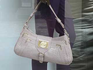 Foto: Versace Tasche, © Stefan Radner Versace taschen italien