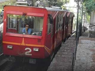 Genua Sehenswürdigkeiten Righi Bahn